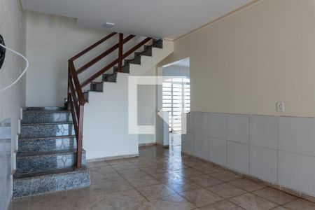 Sala de Estar de casa para alugar com 4 quartos, 200m² em Samambaia Sul (samambaia), Brasília