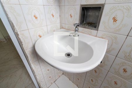 Casa para alugar com 50m², 1 quarto e sem vaga Casa para alugar com 50m², 1 quarto e sem vagaBanheiro