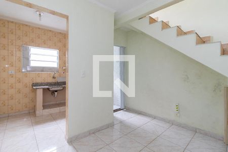Casa para alugar com 50m², 1 quarto e sem vaga Casa para alugar com 50m², 1 quarto e sem vagaCopa
