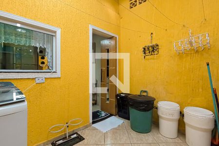 Casa à venda com 80m², 3 quartos e 1 vagaÁrea de Serviço