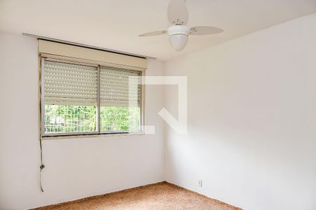 Quarto 2 de apartamento à venda com 2 quartos, 59m² em Rubem Berta, Porto Alegre