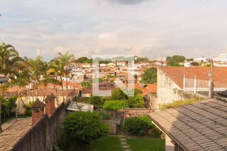 Casa à venda com 240m², 4 quartos e 5 vagas Casa à venda com 240m², 4 quartos e 5 vagasVista do Quarto 1