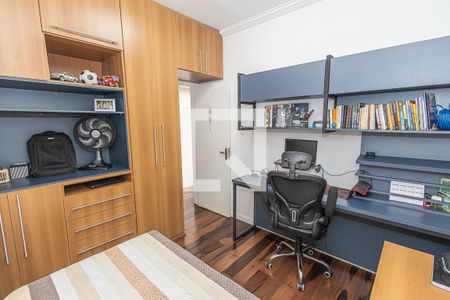 Apartamento à venda com 180m², 3 quartos e 2 vagasQuarto 2