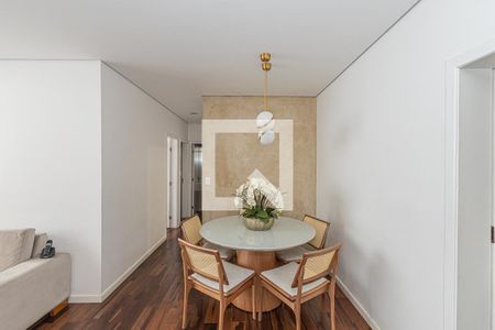 Apartamento à venda com 180m², 3 quartos e 2 vagasSala / 2 ambientes