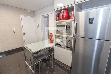 Apartamento à venda com 180m², 3 quartos e 2 vagasCozinha