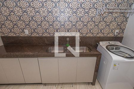 Apartamento à venda com 180m², 3 quartos e 2 vagasÁrea de Serviço