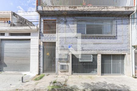 Casa para alugar com 72m², 1 quarto e 1 vaga Casa para alugar com 72m², 1 quarto e 1 vagaFachada