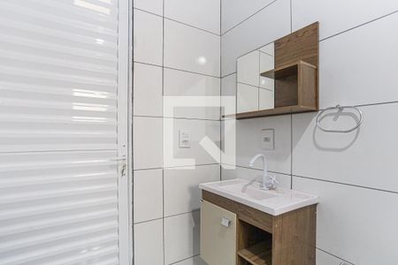 Casa para alugar com 72m², 1 quarto e 1 vaga Casa para alugar com 72m², 1 quarto e 1 vagaBanheiro