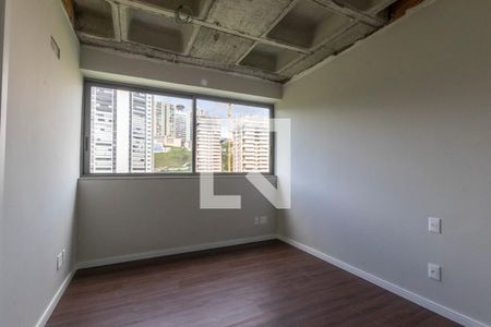 Quarto 1 de apartamento à venda com 4 quartos, 173m² em Vila das Flores, Nova Lima