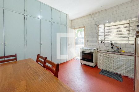 Casa para alugar com 180m², 2 quartos e 2 vagas Casa para alugar com 180m², 2 quartos e 2 vagasCozinha