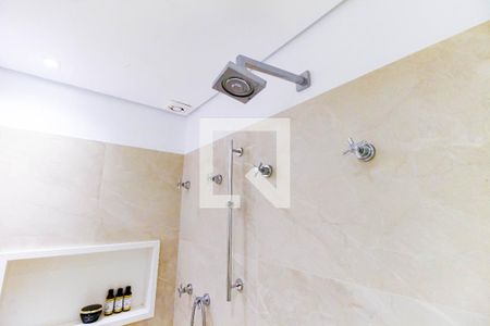 Apartamento à venda com 130m², 2 quartos e 2 vagasBanheiro da Suíte