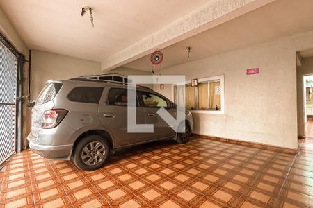 Casa à venda com 174m², 3 quartos e 3 vagas Casa à venda com 174m², 3 quartos e 3 vagasGaragem