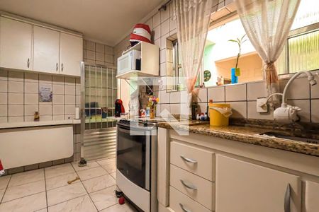 Casa à venda com 174m², 3 quartos e 3 vagas Casa à venda com 174m², 3 quartos e 3 vagasCozinha