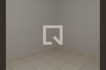 Quarto de casa para alugar com 1 quarto, 70m² em Jardim Balneário Meia Ponte, Goiânia