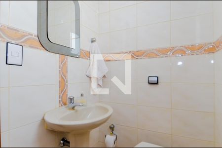 Casa à venda com 261m², 3 quartos e 8 vagasLavabo 