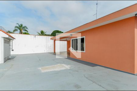 Casa à venda com 261m², 3 quartos e 8 vagasQuintal 