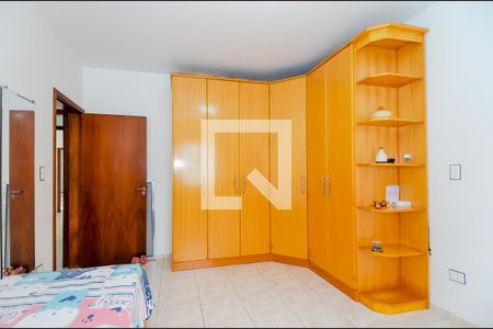 Casa à venda com 261m², 3 quartos e 8 vagasQuarto 1