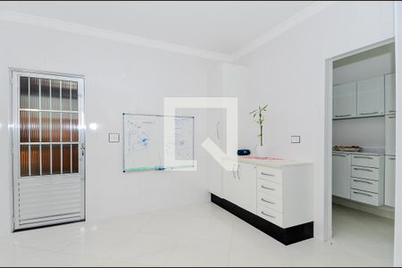 Casa à venda com 261m², 3 quartos e 8 vagasÁrea de Serviço