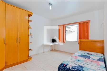 Casa à venda com 261m², 3 quartos e 8 vagasQuarto 1