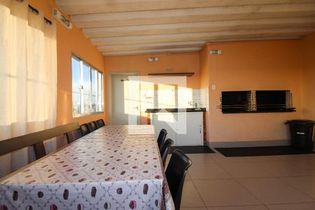 Apartamento à venda com 120m², 3 quartos e sem vagaÁrea comum - Salão de festas