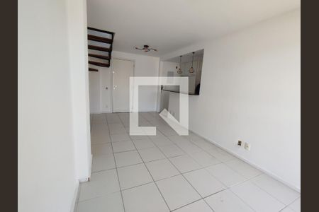 Sala de apartamento para alugar com 3 quartos, 116m² em Pechincha, Rio de Janeiro