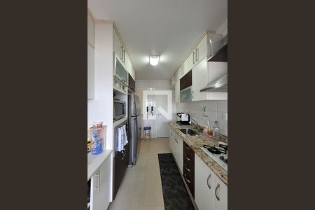 Apartamento à venda com 98m², 3 quartos e 2 vagasCozinha