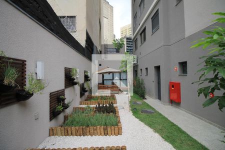 Apartamento à venda com 36m², 2 quartos e sem vagaÁrea comum