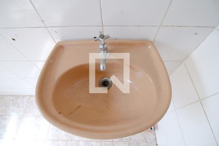 Casa à venda com 200m², 2 quartos e 2 vagas Casa à venda com 200m², 2 quartos e 2 vagasBanheiro 2