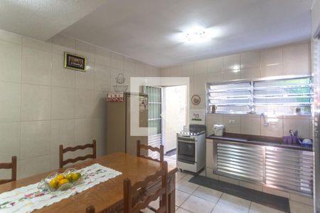 Casa à venda com 127m², 2 quartos e 1 vaga Casa à venda com 127m², 2 quartos e 1 vagaCozinha