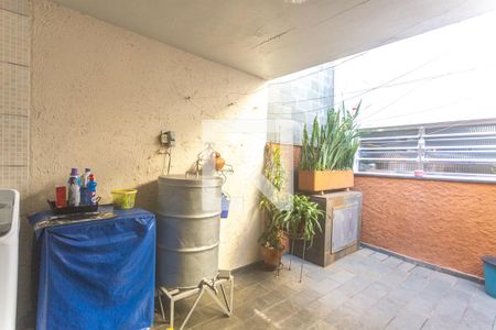 Casa à venda com 127m², 2 quartos e 1 vaga Casa à venda com 127m², 2 quartos e 1 vagaÁrea de serviço