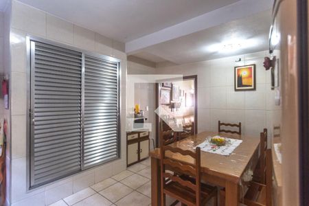 Casa à venda com 127m², 2 quartos e 1 vaga Casa à venda com 127m², 2 quartos e 1 vagaCozinha