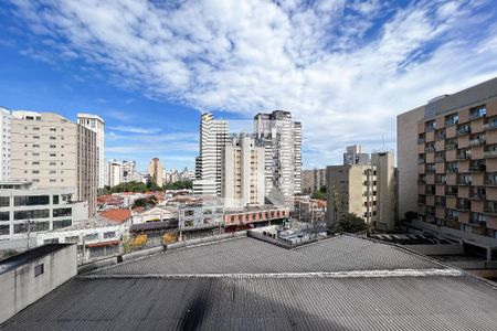 Apartamento para alugar com 143m², 3 quartos e 2 vagasVista