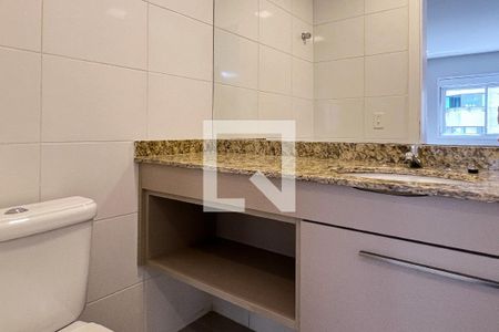 Lavabo de apartamento para alugar com 3 quartos, 143m² em Vila Uberabinha, São Paulo