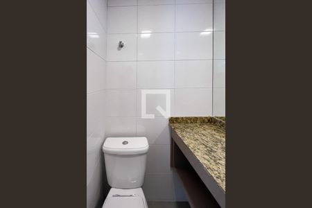 Lavabo de apartamento para alugar com 3 quartos, 143m² em Vila Uberabinha, São Paulo