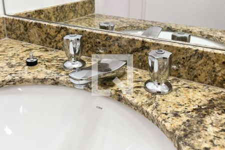 Apartamento para alugar com 143m², 3 quartos e 2 vagasBanheiro da Suíte 1