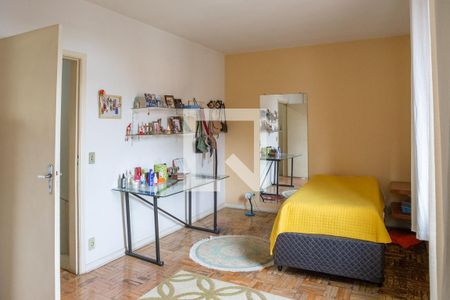 Suíte de casa à venda com 3 quartos, 176m² em Vila Hamburguesa, São Paulo