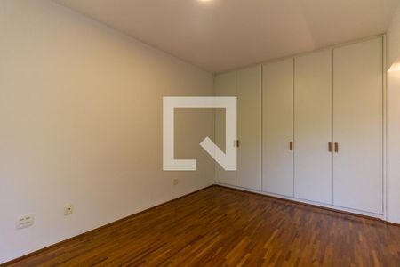 Quarto 1 Suíte de apartamento para alugar com 2 quartos, 107m² em Água Branca, São Paulo