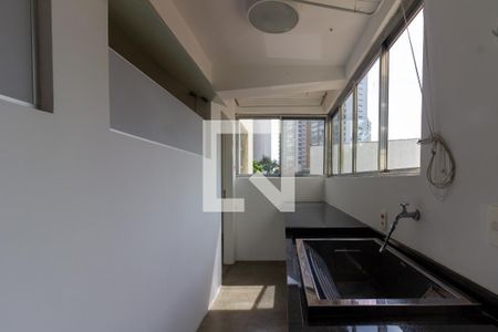 Apartamento para alugar com 107m², 2 quartos e 1 vagaÁrea de Serviço