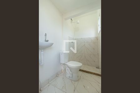 Banheiro de casa para alugar com 1 quarto, 49m² em Campo Grande, Rio de Janeiro