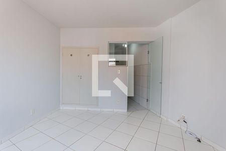 Sala de kitnet/studio à venda com 1 quarto, 36m² em Centro, Campinas