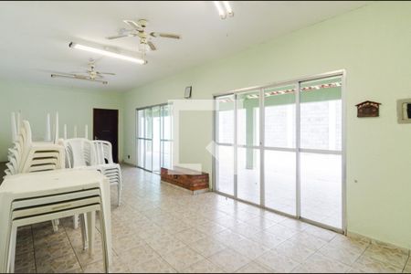 Apartamento para alugar com 66m², 2 quartos e 1 vaga Apartamento para alugar com 66m², 2 quartos e 1 vagaÁrea Comum