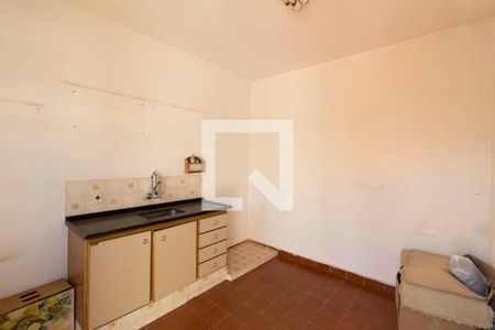 Casa à venda com 240m², 3 quartos e 2 vagasEdícula 