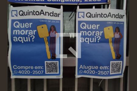 Casa à venda com 240m², 3 quartos e 2 vagasPlaca