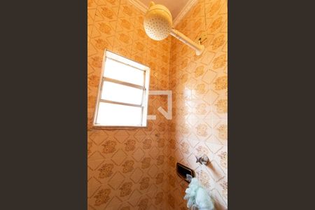 Casa à venda com 240m², 3 quartos e 2 vagasBanheiro 2