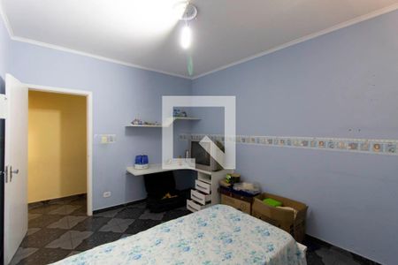 Casa à venda com 240m², 3 quartos e 2 vagasQuarto 2