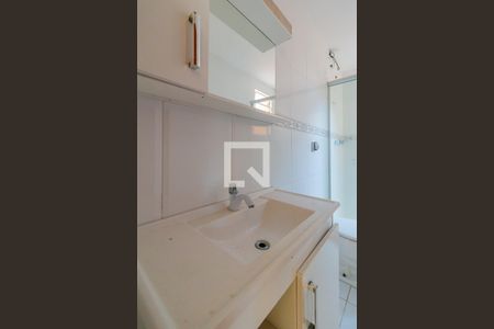 Casa à venda com 88m², 2 quartos e 2 vagasBanheiro