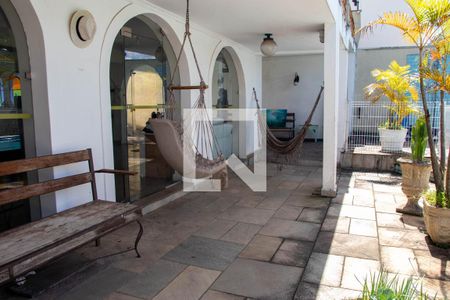 Casa à venda com 444m², 5 quartos e 8 vagasQuintal