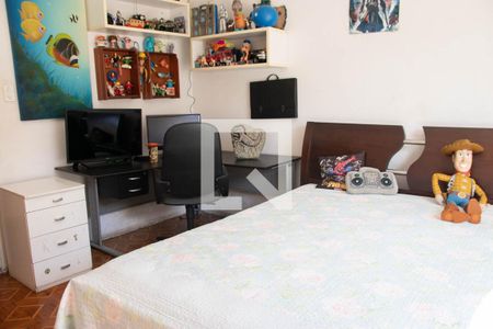 Casa à venda com 444m², 5 quartos e 8 vagasQuarto 3