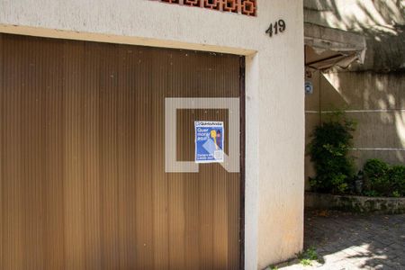 Casa à venda com 444m², 5 quartos e 8 vagasFachada