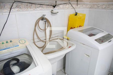 Casa à venda com 444m², 5 quartos e 8 vagasÁrea de Serviço